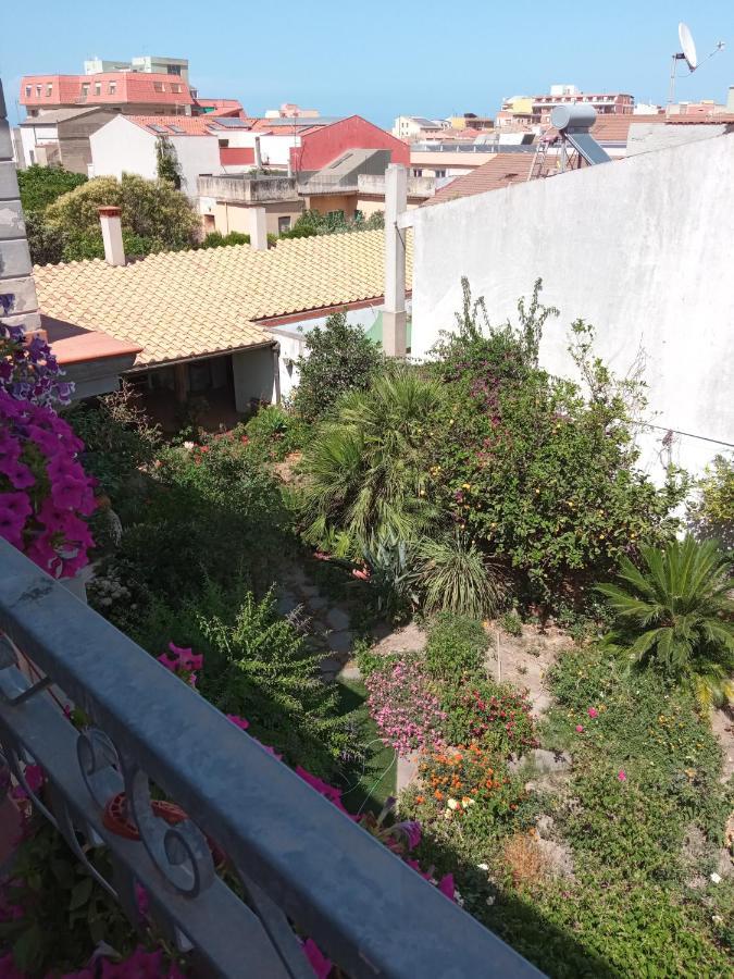 לינה וארוחת בוקר פורטו טורס A Casa Di Gi מראה חיצוני תמונה
